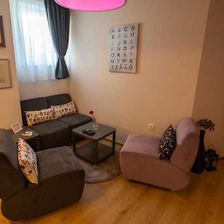Charming Apartment In Shtip'S Downtown Штип Экстерьер фото