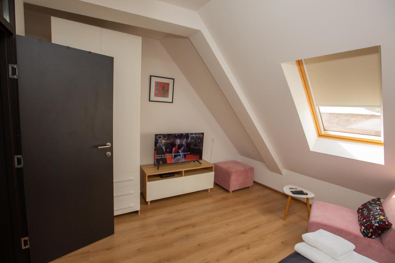 Charming Apartment In Shtip'S Downtown Штип Экстерьер фото
